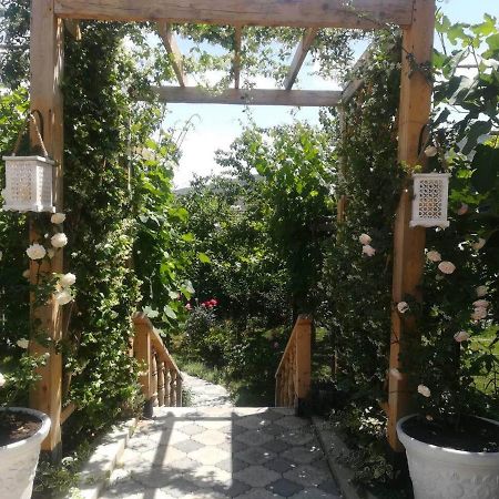 Hotel My Garden Tbilisi Zewnętrze zdjęcie