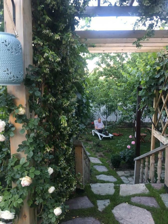 Hotel My Garden Tbilisi Zewnętrze zdjęcie